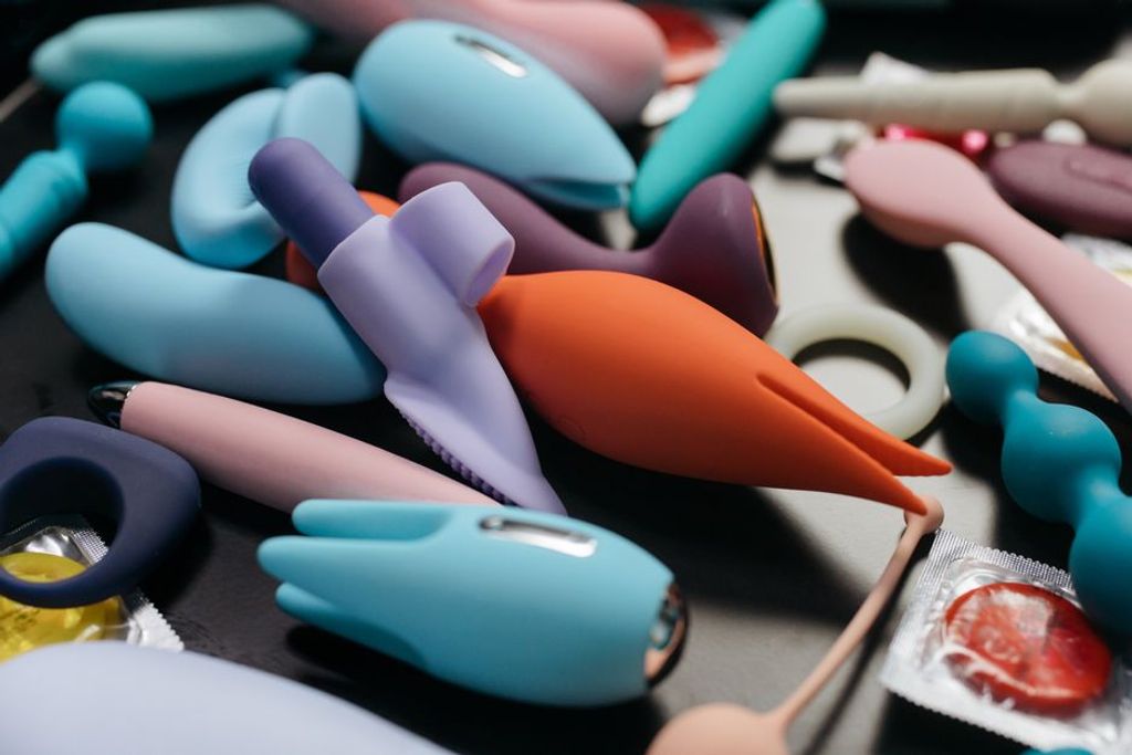 cottonbro studio באתר PEXELS discreet adult store